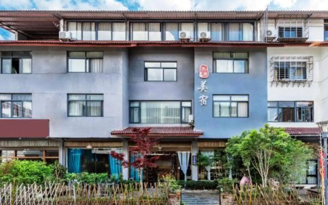 Wuyishan September Inn