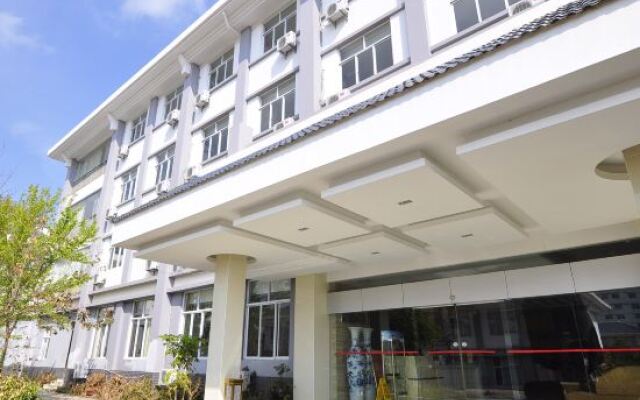 Shilin Meeting Center