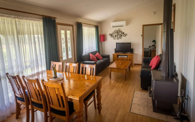 Cottages on Lovedale