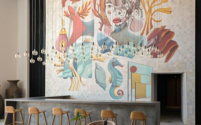 Sailview 312 Ocean Views Rooftop Pool Romantic Zone