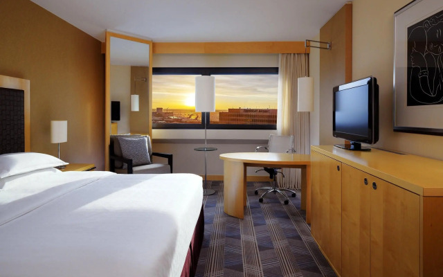 Sheraton Frankfurt Airport Hotel & Conference Center