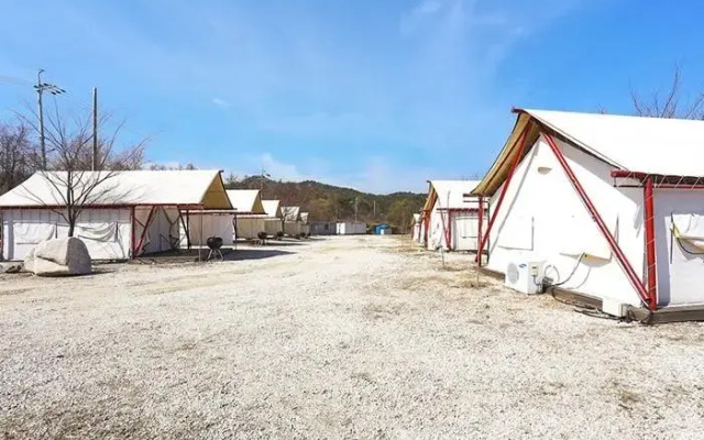 Weekon Glamping