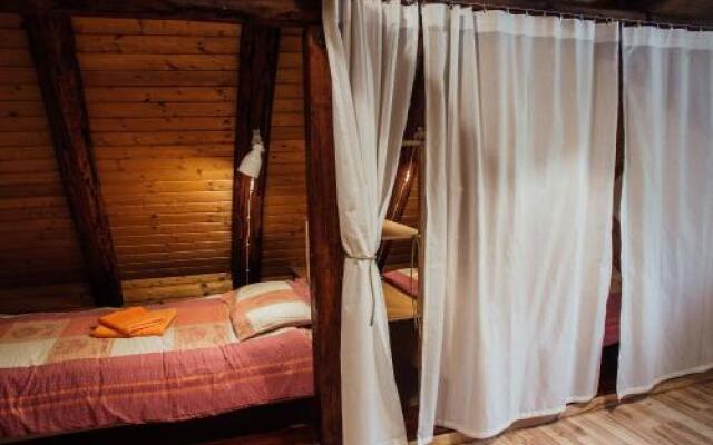 Top Rafting rooms & camping