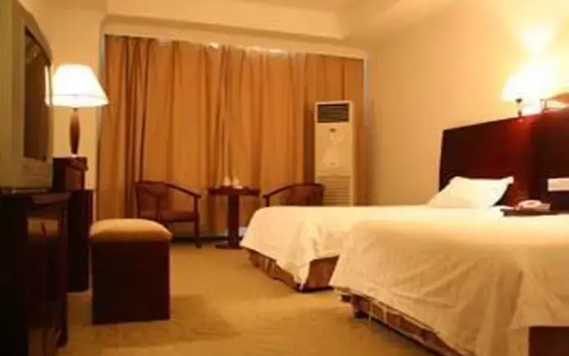 Super 8 Nanjing Hua Guan Confu
