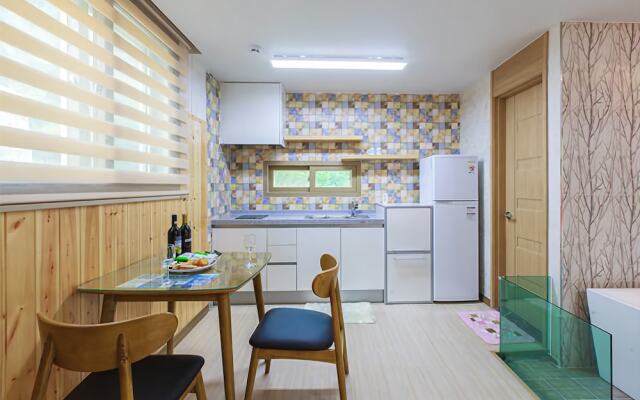 Gapyeong Marronnier Pension