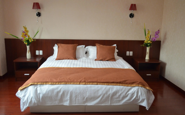 Hotel 198