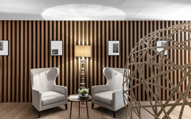 Royal Champagne Hotel & Spa