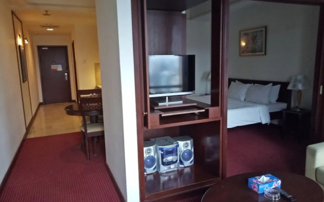 Real Point Suites at Times Square
