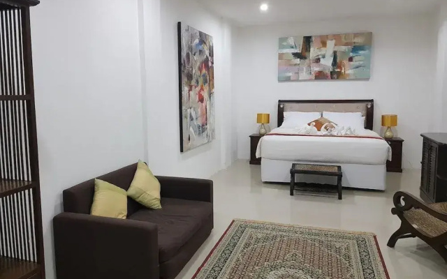 Mayan Apartment