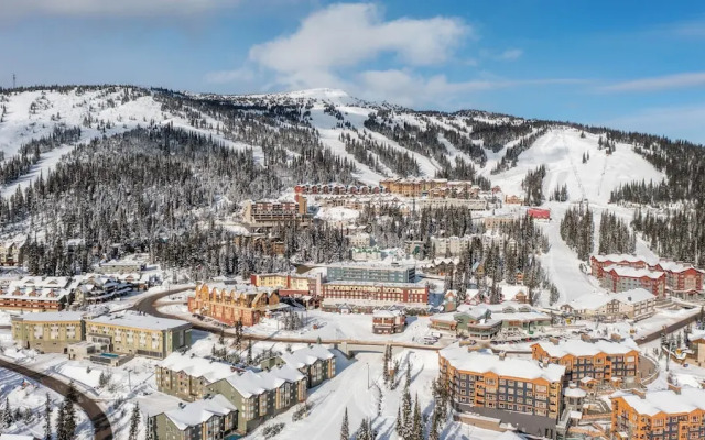 Southpoint 25 Two Bdrm Ski In Out HotTub