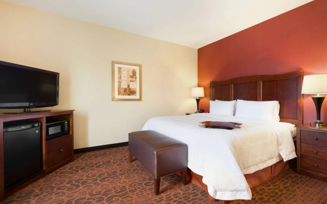Hampton Inn & Suites Williston
