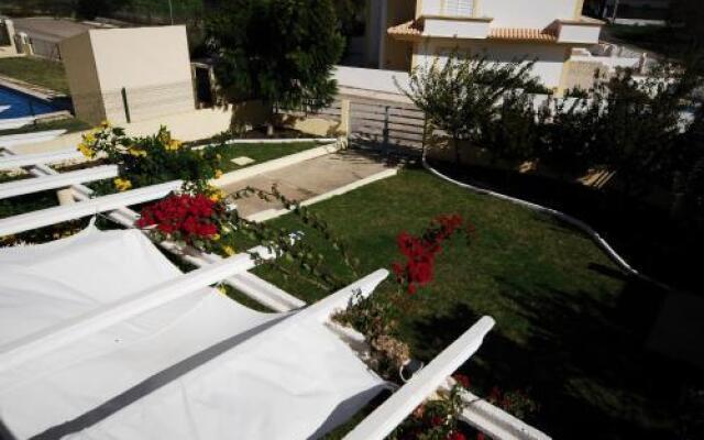 Altura Villa