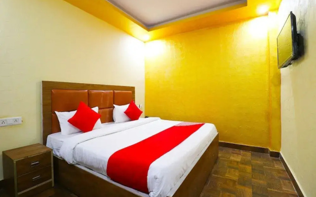 Classic Hotel by OYO Rooms