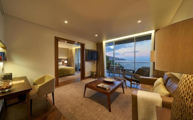 Les Suites at Cliff Bay PortoBay