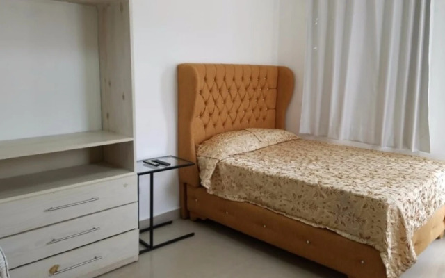 Fully Equipped 1br Studio dt 2mins To The Beach