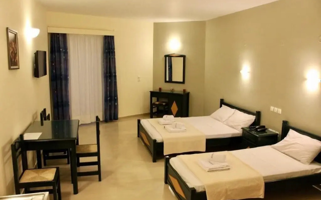 Adonis Hotel