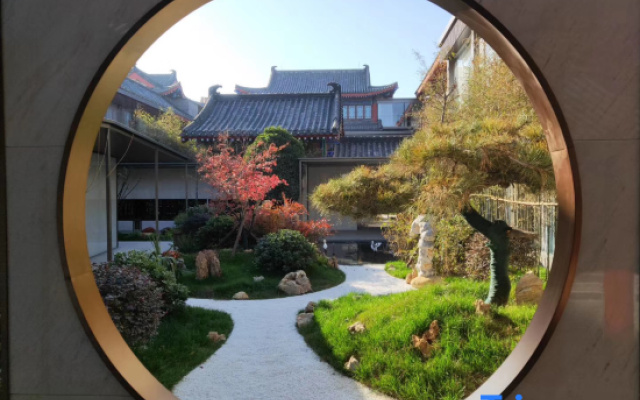 Kaifeng Millennium City Park Gulou Public Square | Yuhefu Classical Garden Resort Hotel