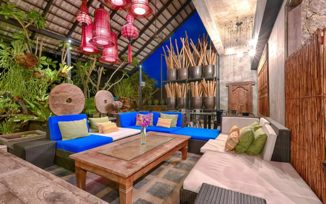Lot 33 Boutique Hotel