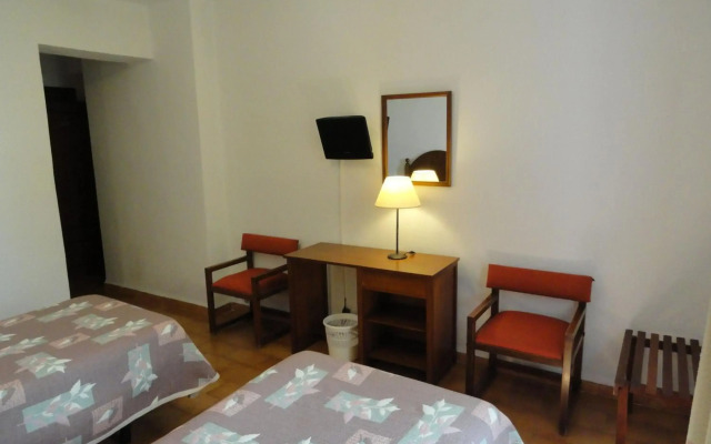 Hotel El Coloso
