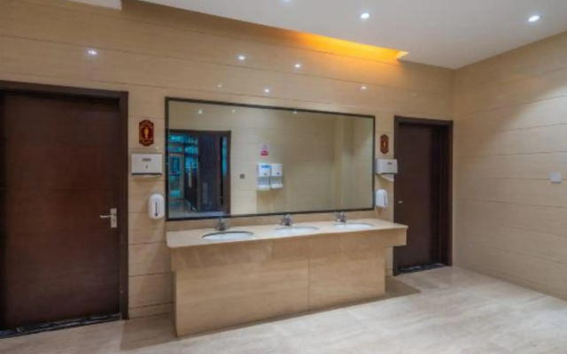 Grand Cloud View Hotel – Guest Rooms – Zibo
