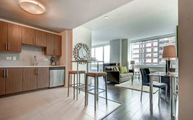 Global Luxury Suites at Newport
