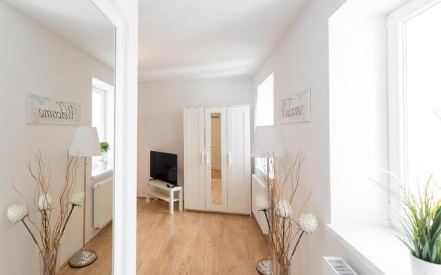 Zwischen Schönbrunn und dem City Center. Apt. 41