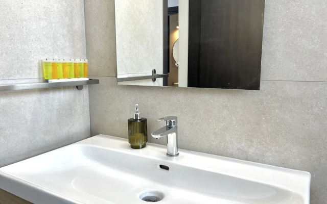 105 LCA - Stay Sealine Apartment