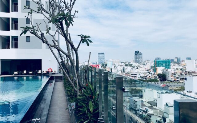 Henry Studio Luxury SWPool 15th