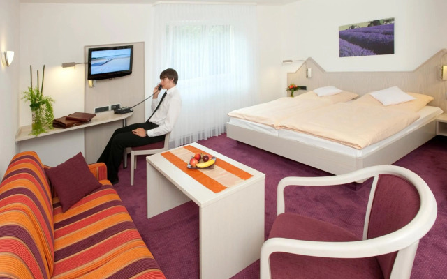 Hotel Malchen garni GmbH