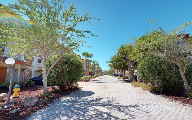 225 Bradenton Beach Club