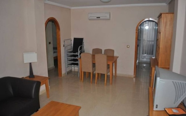 Playa Golf R6 Grd Flr Apartment And Comm Pool P247