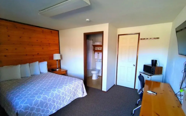 Packwood Inn