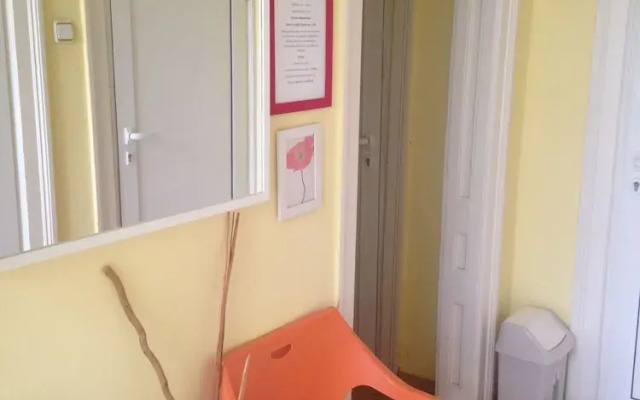 Elysia Hostel - The Blessed Home