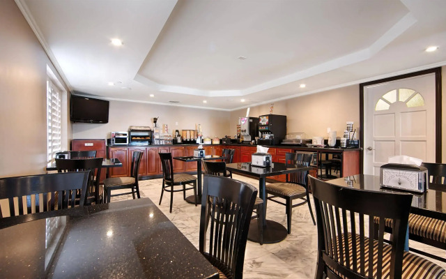 Best Western Pasadena Royale Inn & Suites