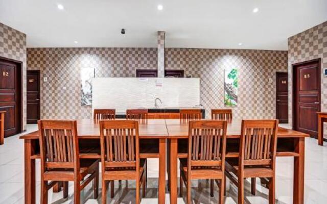 RedDoorz near Universitas Wijaya Kusuma Surabaya 2