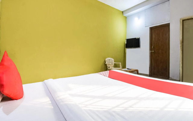 OYO 48557 Tm Delights