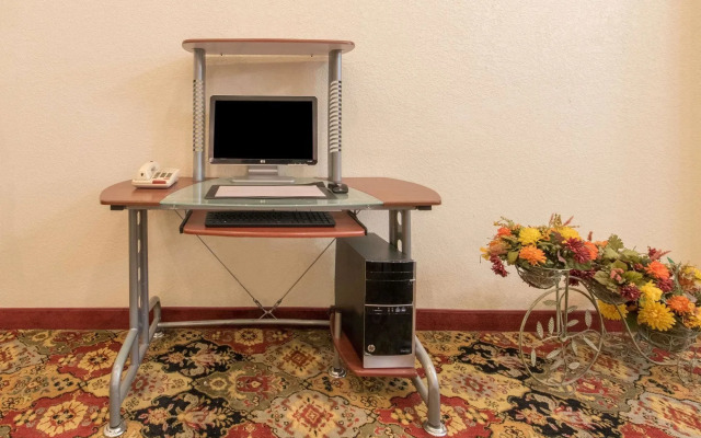 Super 8 Abilene South