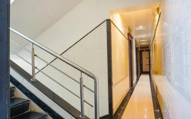 FabHotel Sai Baba Temple