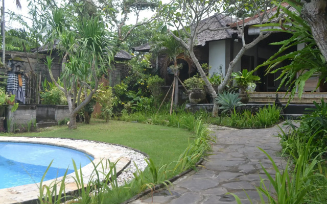 Villa Baja