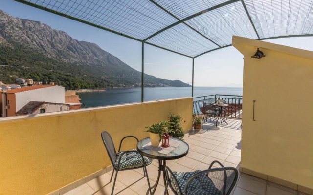Amazing Home in Podgora With Wifi and 2 Bedrooms