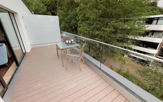 White Pearl Apartment 3.10