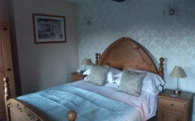 Highcroft House