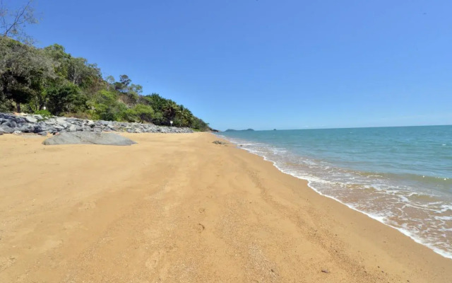 Bellevue At Trinity Beach