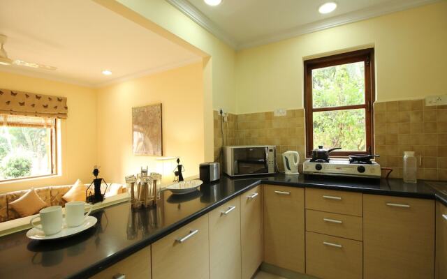 OYO 14573 Home Sunset View 1BHK Betalbatim