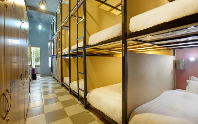 AZ Hanoi Hostel