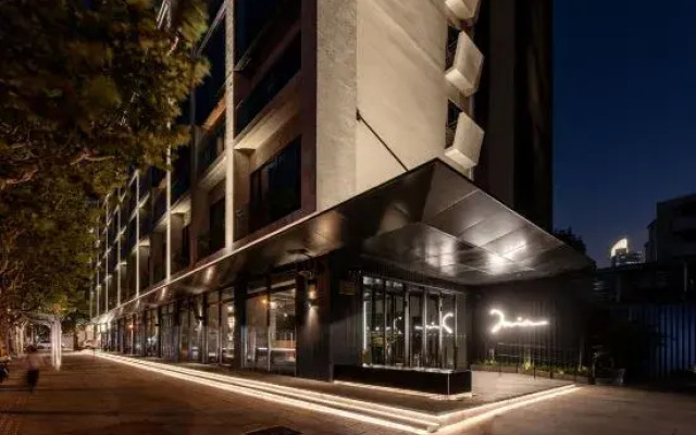 Mia Hotel (Shanghai Xuhui Jiaotong University)