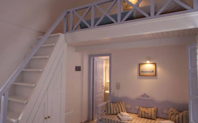 Pelagos Hotel-Oia