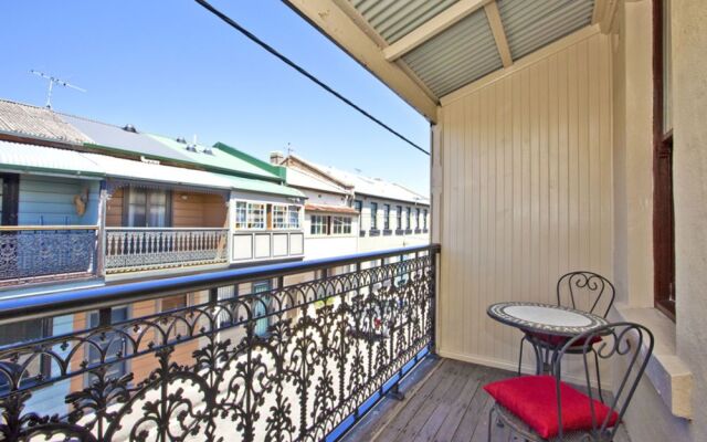 Newcastle Terraces & Apartments - Ruby Terrace