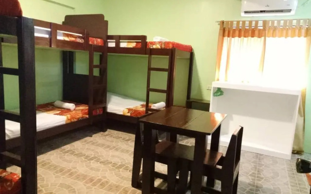 Antonio's Pension House