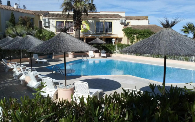 Brit Hotel Confort Helios Agde